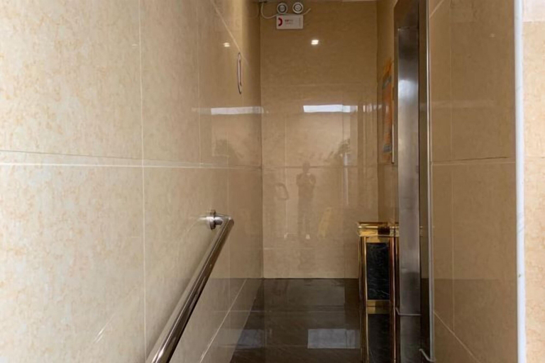 Bathroom 3, Zhuhai Lian Fa Hotel, Zhuhai