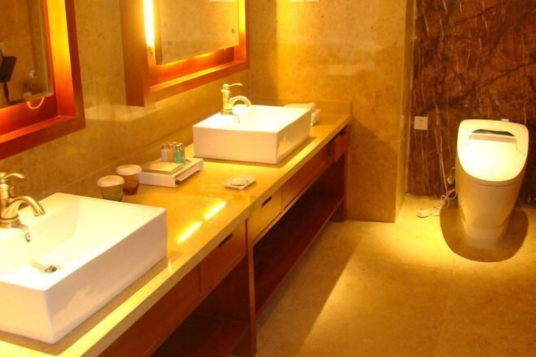 Bathroom 4, Lefujiarijjiud, Hainan