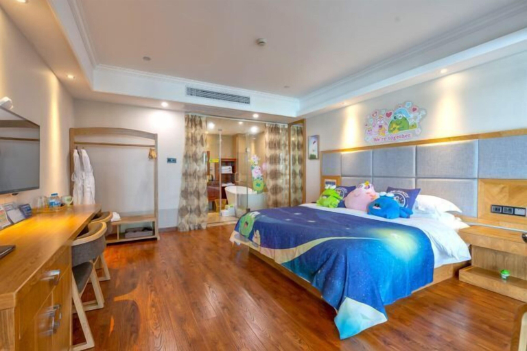 Bedroom