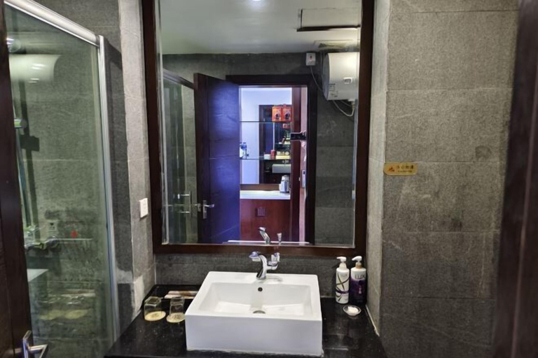 Bathroom 4, Gaofu Linyuan Hotel, Chuxiong Yi