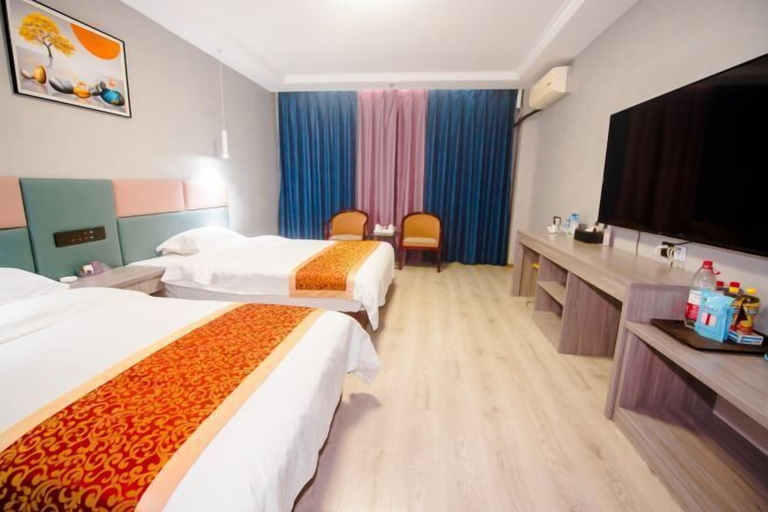 Bedroom 3, Huayi Selected Hotel, Hohhot