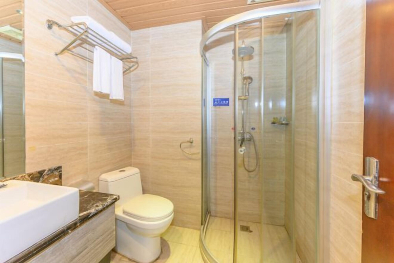 Bathroom 3, Donghua Hotel Bazhong, Bazhong