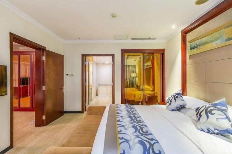 Bedroom 3, Luanzhou International Hotel, Tangshan