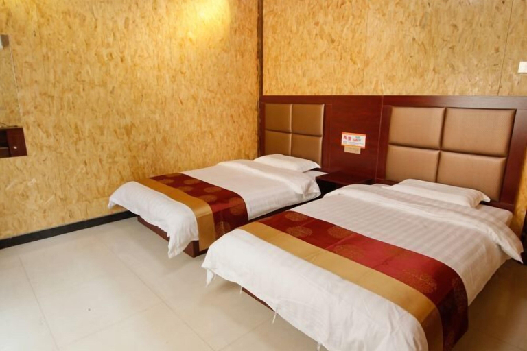 Bedroom 2, Hangtong Hotel, Xianyang