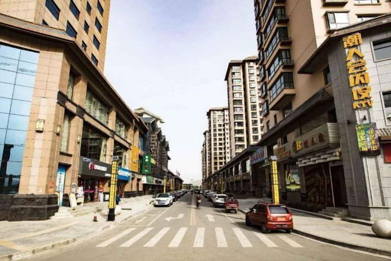 Exterior & Views 2, Xiyan International Hotel, Baiyin