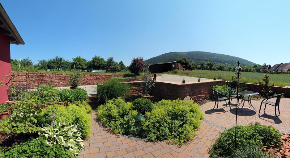 Others 5, Main-Vinotel Weingut Helmstetter, Miltenberg