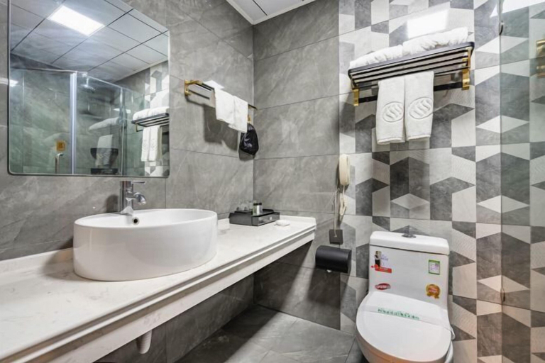 Bathroom 4, Zhulinshan Hotel, Jincheng