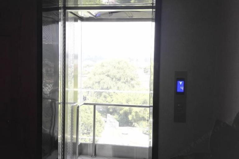 Others 5, Xiao Jing Hotel, Huzhou