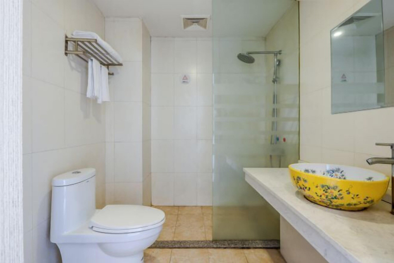 Bathroom 3, Sanmitian Business Hotel, Jiujiang