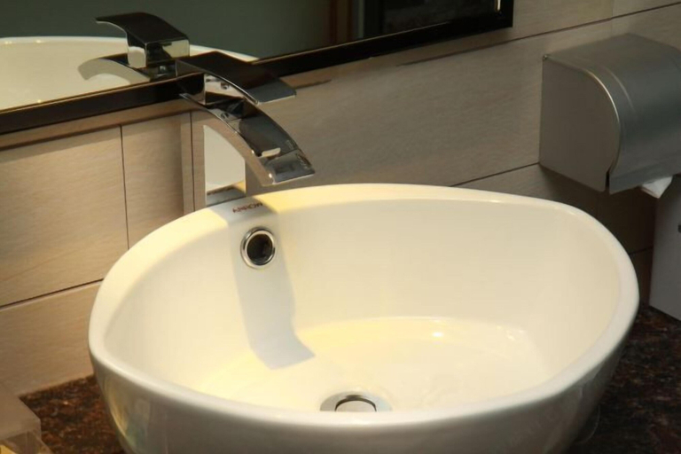 Bathroom 3, Boli Yiju Hotel (Kai Pingmu Village), Jiangmen