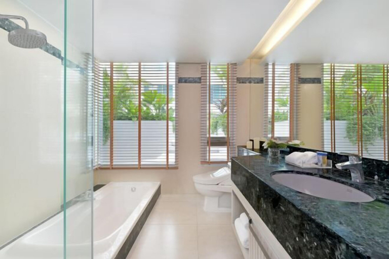 Bathroom 7
