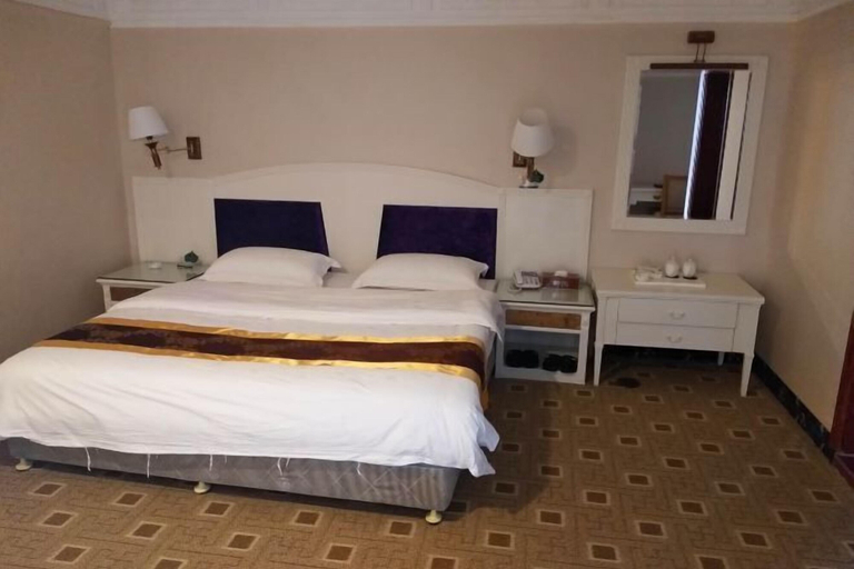 Bedroom 3, Lijiang Hotel, Dongguan