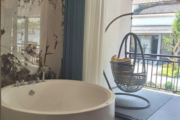 Bathroom, Yandangshan Villas, Wenzhou