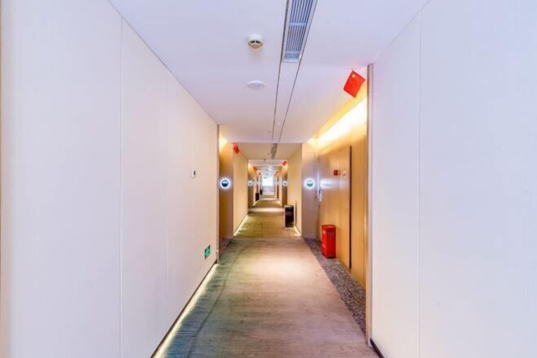 Others 5, Tian Bo Hotel, Leshan