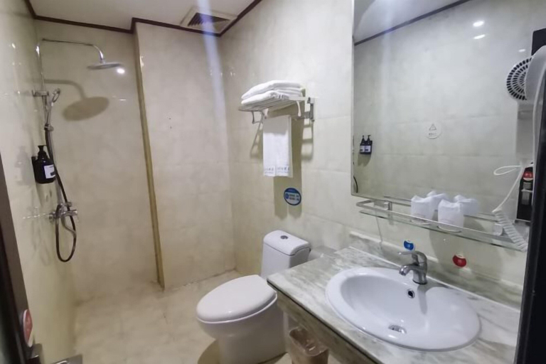 Bathroom 3, TZL Hotel, Huizhou