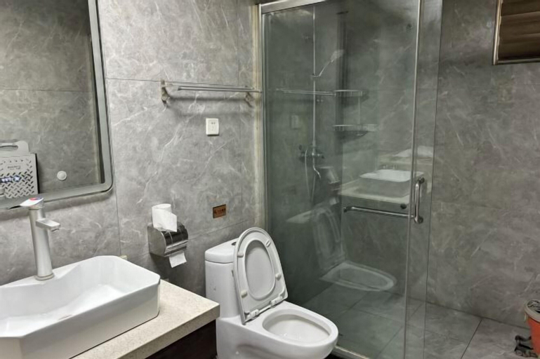 Bathroom 3