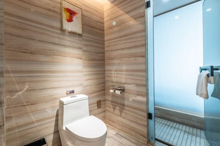 Bathroom 3, Donghuang International Hotel, Loudi