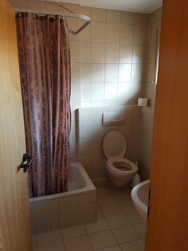 Others 2, Gastehaus Kubler, Böblingen