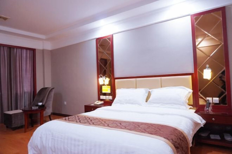 Bedroom 3, Censhan Hotel, Shangrao