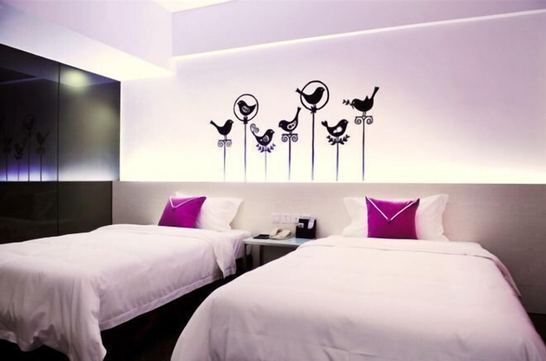 Bedroom 11