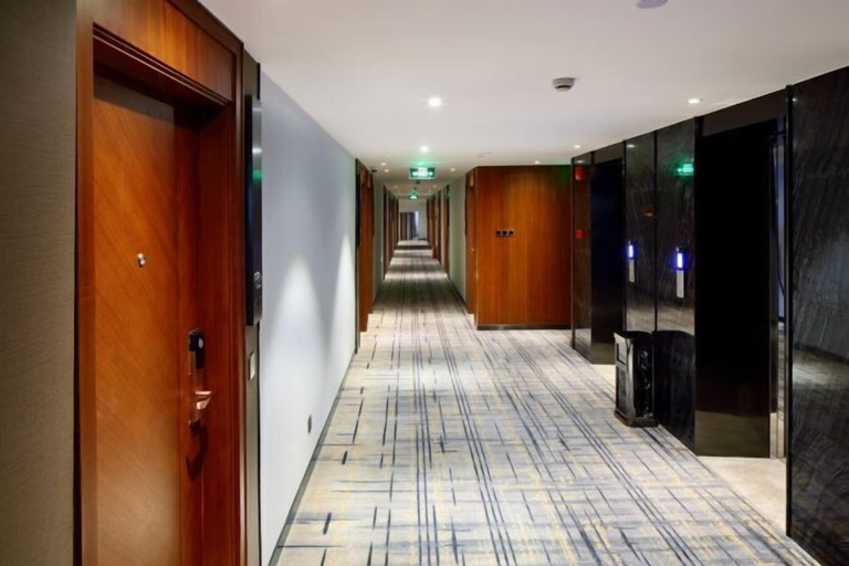 Others 5, Zhenyue Hotel, Shanghai