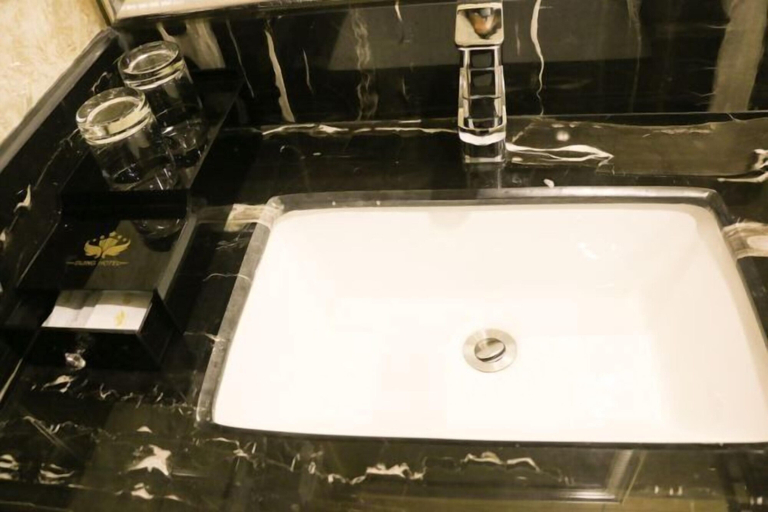 Bathroom 3, Dijing Wanyue Hotel, Zhuhai