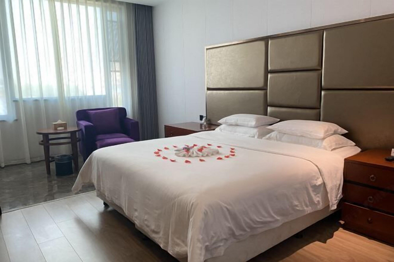 Bedroom 2, Fenghua Lizhi Hotel, Suqian