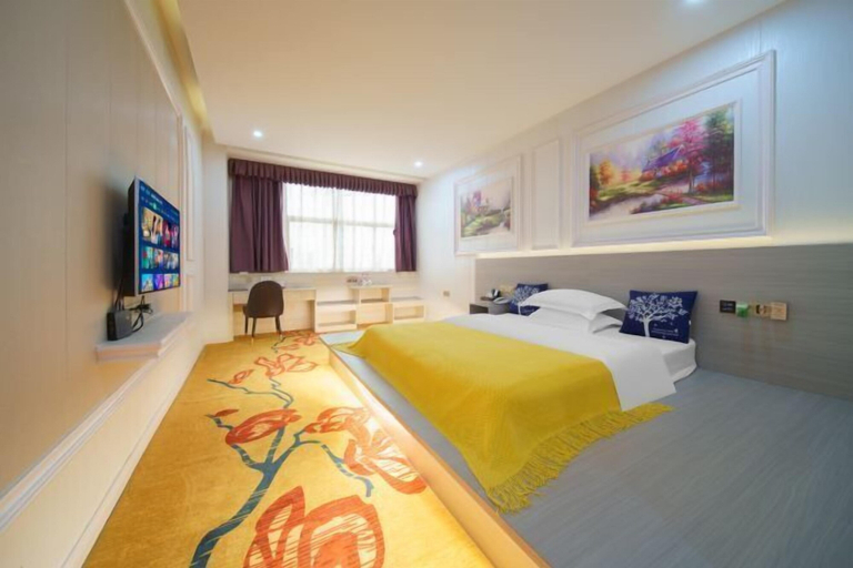 Bedroom 3, Minghui Hotel, Shanwei