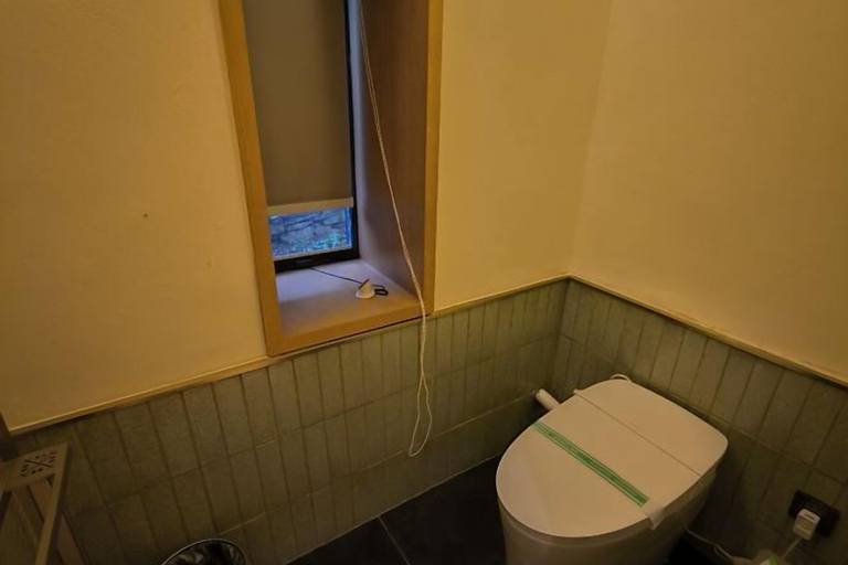 Bathroom 3, Geya Sigu Health Holiday Hotel, Hechi
