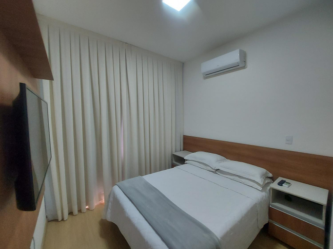 4, Flat Completo, Cotia