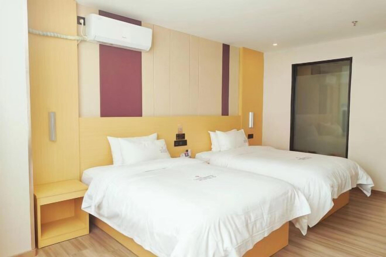 Bedroom 10