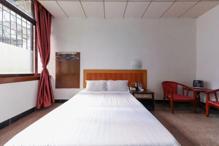 Bedroom 5, Jiandongbinguan, Jiangmen
