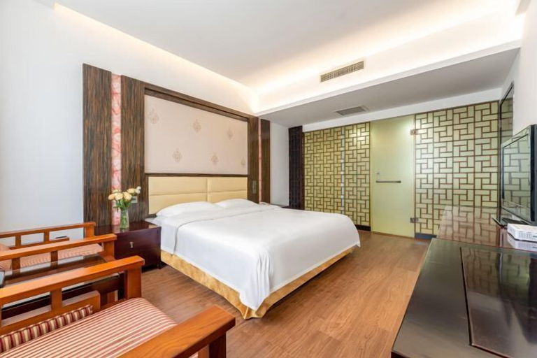 Bedroom 3, Jiu Hu Shan Hotel, Hezhou
