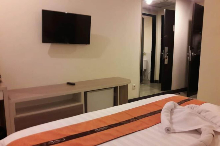 Bedroom 18