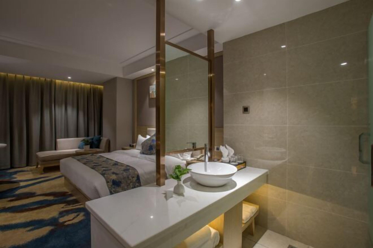 Bathroom 3, Shengyang Hotel, Yuxi
