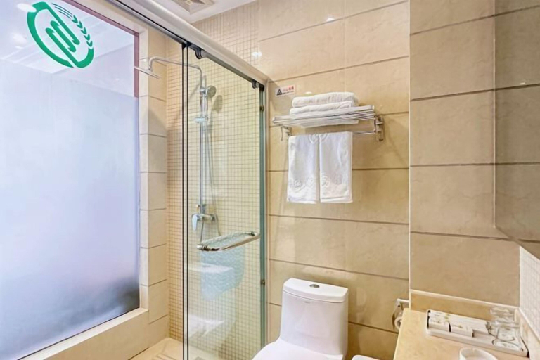 Bathroom 4, Xiandu Hotel, Shiyan
