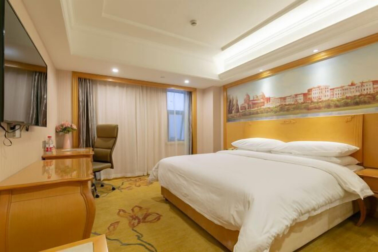 Bedroom 3, Vienna International Hotel, Shanghai