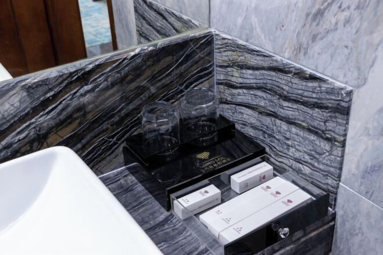 Bathroom 3, AN Hotel, Shanwei