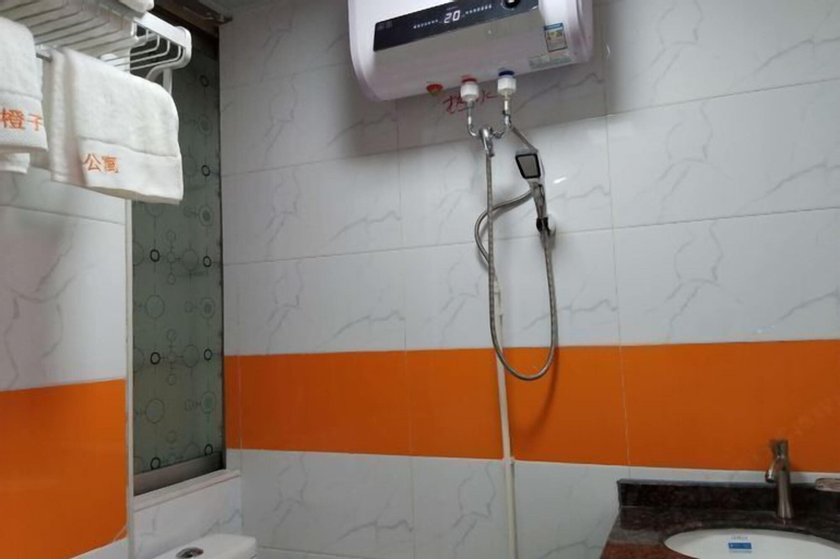 Bathroom 9