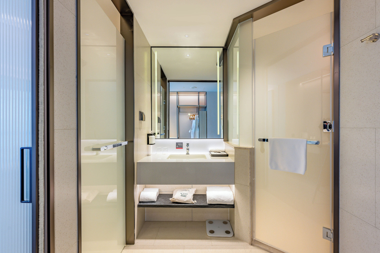 Bathroom 5, EVEN Hotel Qingdao Laoshan by IHG, Qingdao