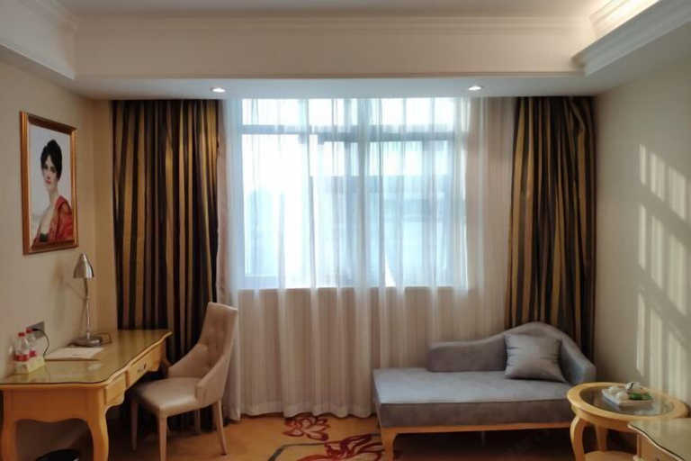 Others 4, Vienna Hotel (Yidou Jiefang Mansion), Yichang