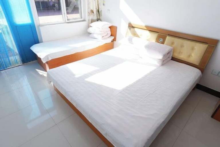 Bedroom 4, Yunpangu Shanshui Lvyuan Farm Stay, Dalian