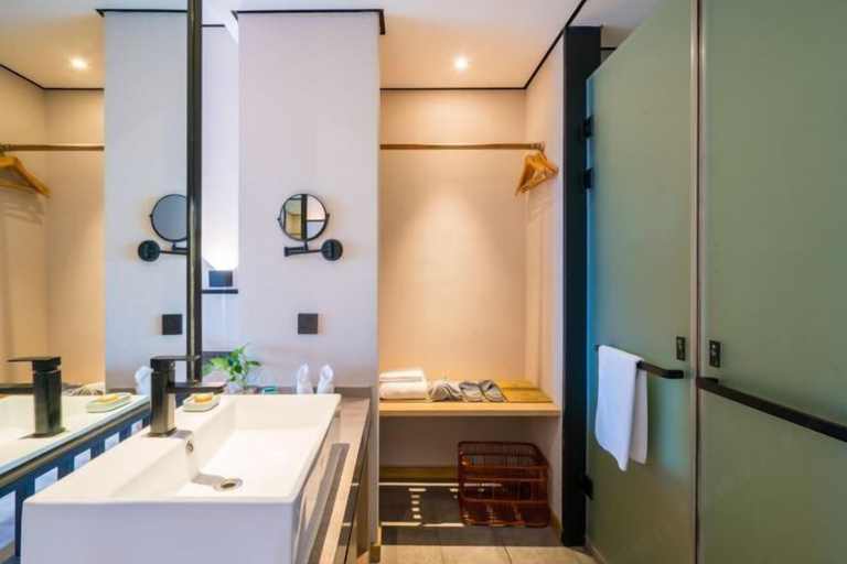 Bathroom 3, Hongting International Hotel(Central Lake District Store), Hangzhou