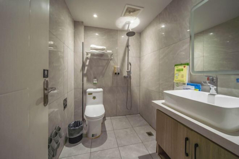 Bedroom 3, Yuedu Yizhan Fashion Hotel, Yichun