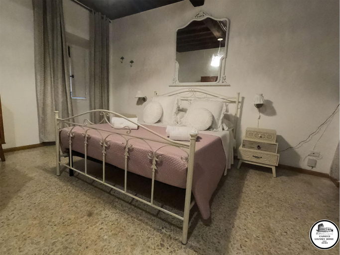 Bedroom 2, Capocci Luxury Home, Rome