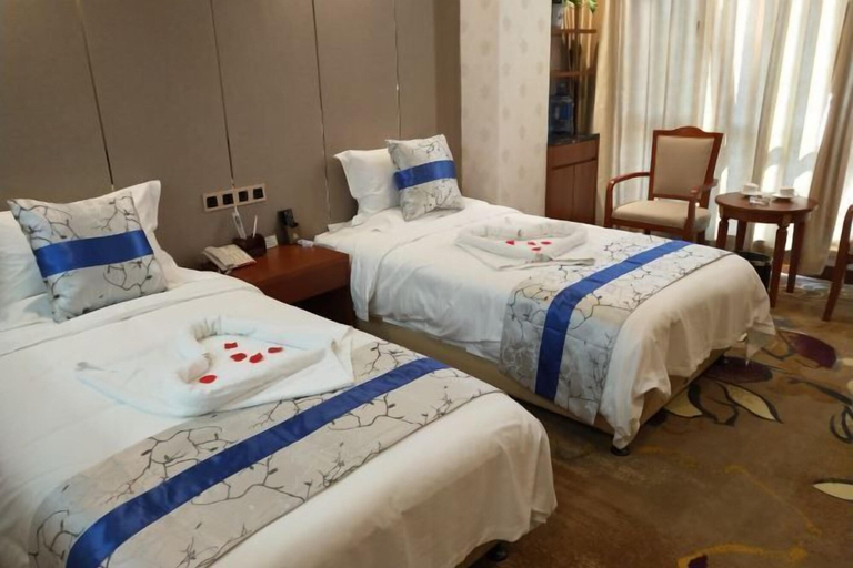 Bedroom 3, Fangyuan Hotel, Yantai