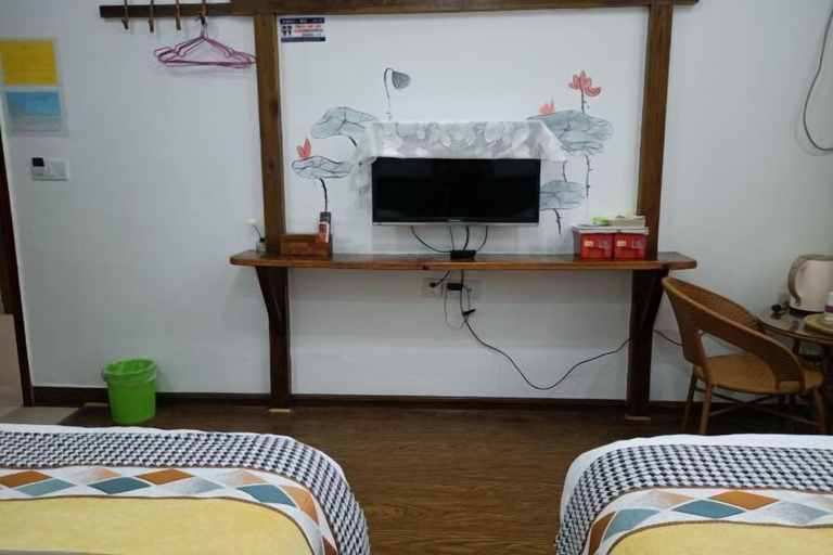 Bedroom 3, Guanjing Floor Inn, Zhangjiajie