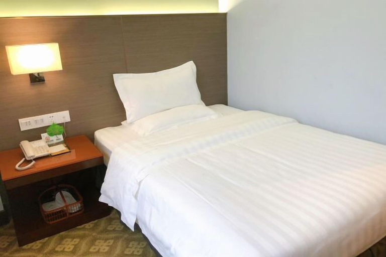 Bedroom 3, Shunjing Hotel, Zhongshan