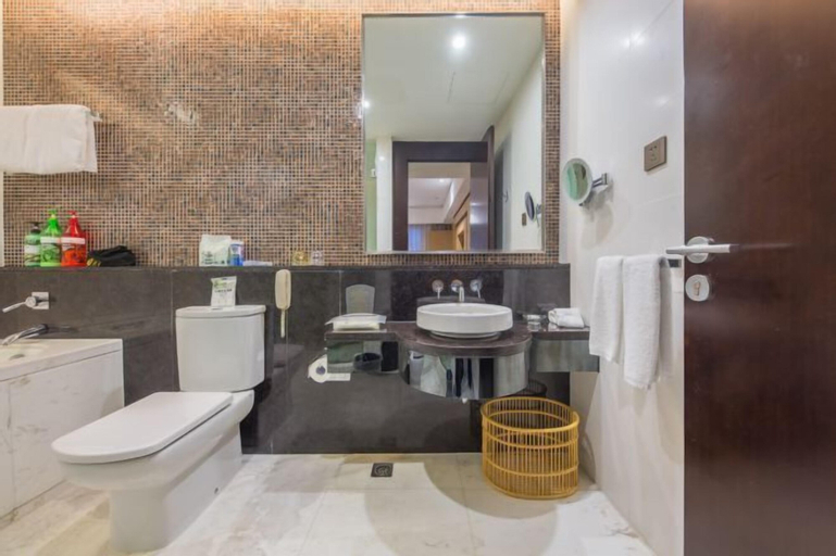 Bedroom 4, East Harbour Hotel, Ningbo