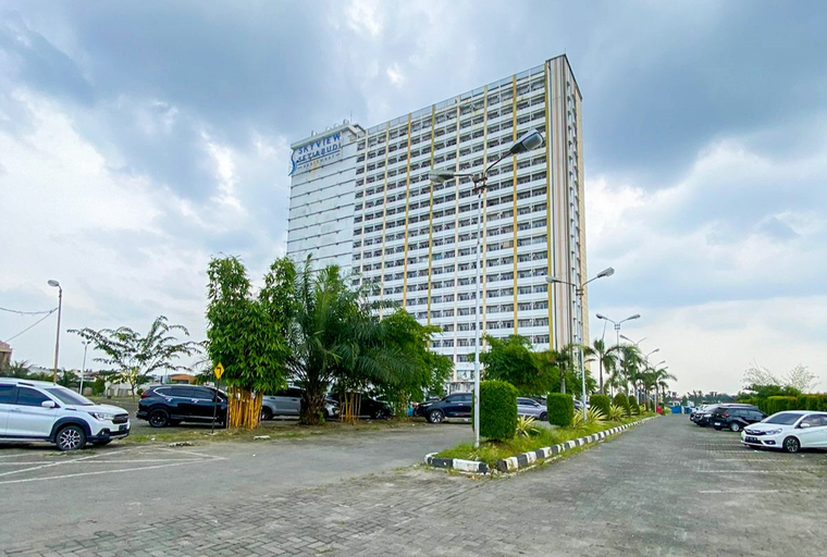 Exterior & Views, Cozy and Restful Studio at Skyview Medan Apartment By Travelio, Medan